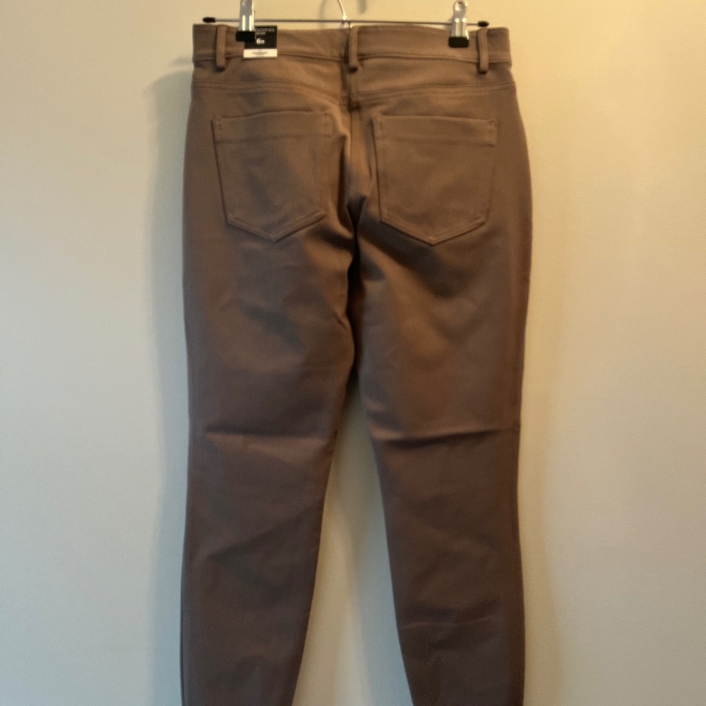 Express Performance Legging - Picture 2 of 3
